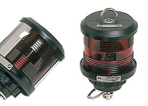 Luces de navegación DHR para cascos de hasta 20 metros con MED 96/98 – Prueba de tipo CE